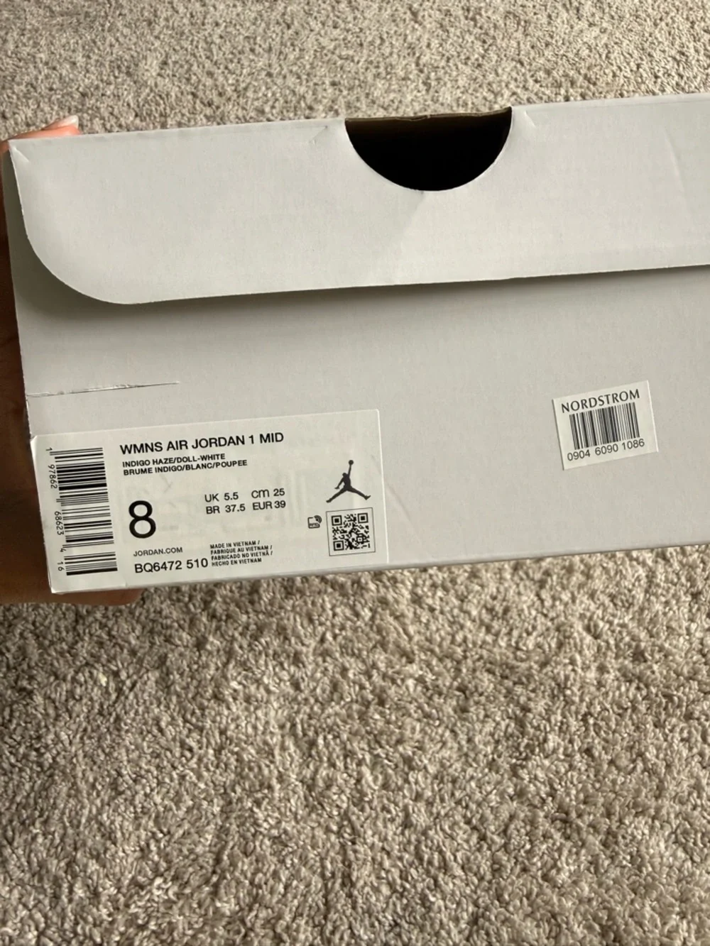 Great condition!!
Women’s Nike Air Jordan 1 Mid — Indigo Haze/Doll/White - Picture 12 of 13